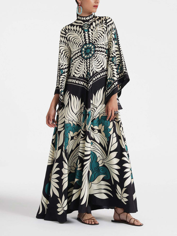 Langes Kleid mit Blumenmuster und Kontrastblumenmuster