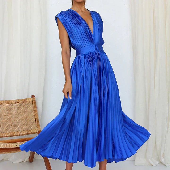 Adela | Elegantes Plissiertes Maxikleid