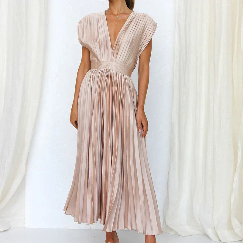 Adela | Elegantes Plissiertes Maxikleid