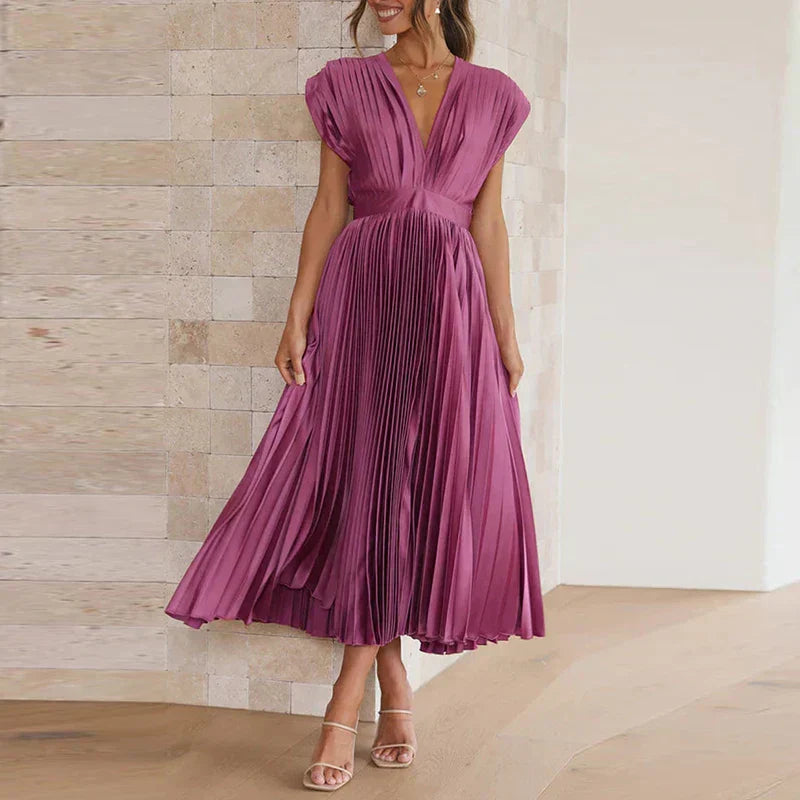 Adela | Elegantes Plissiertes Maxikleid