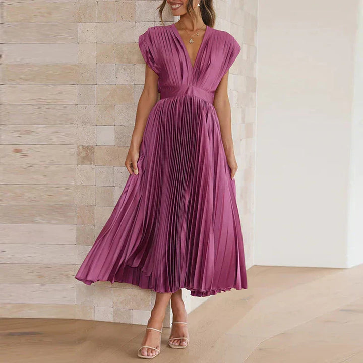 Adela | Elegantes Plissiertes Maxikleid