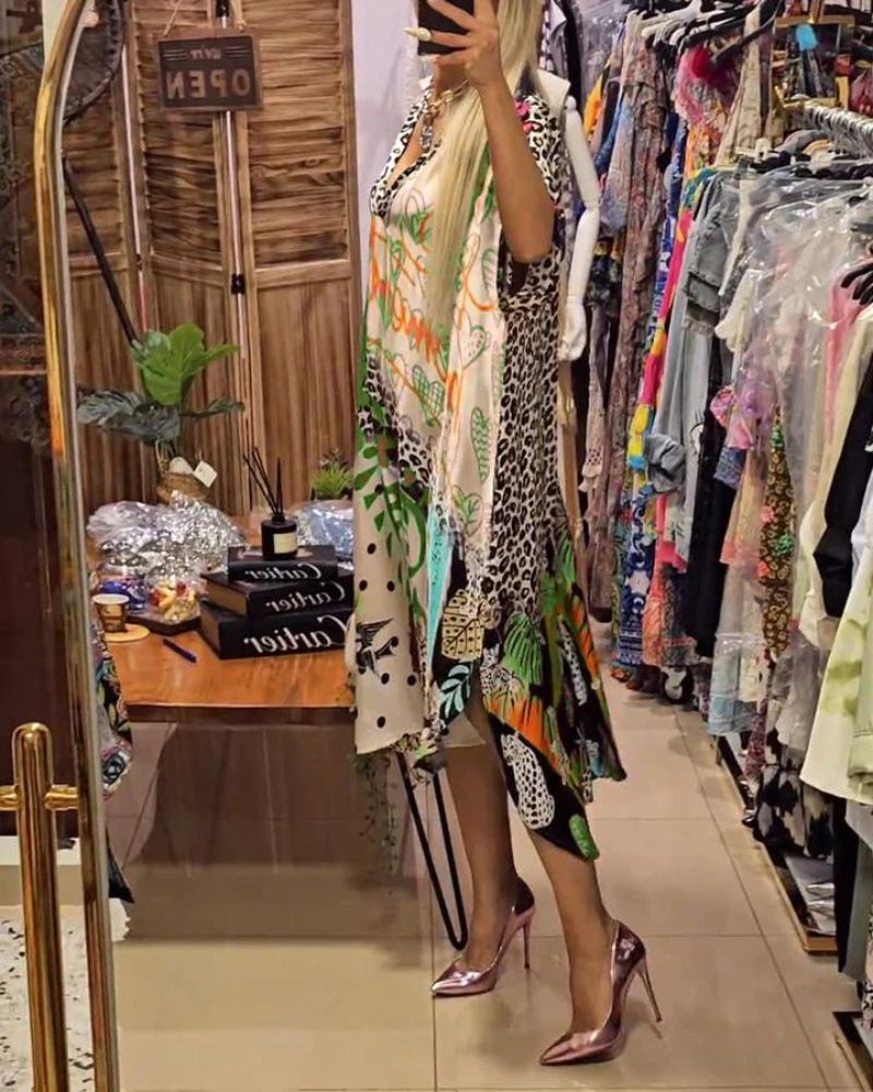 LUCIRA - Buntes Freizeitkleid mit Leopardenmuster