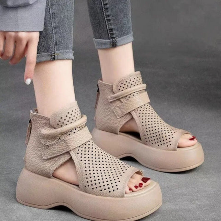 Federica - Zeitlose orthopädische Ledersandalen
