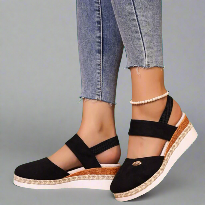 Gitta | Keilsandalen in Übergröße – bequem und vielseitig
