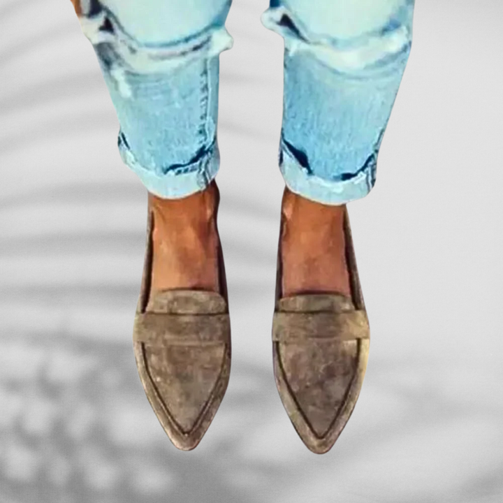 MALINA | Wildleder-Loafer mit spitzer Form