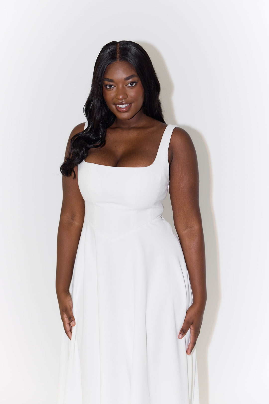 Amelia | Zeitloses, fließendes Midikleid