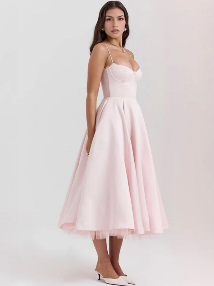 GRACEFUL BALLGOWN