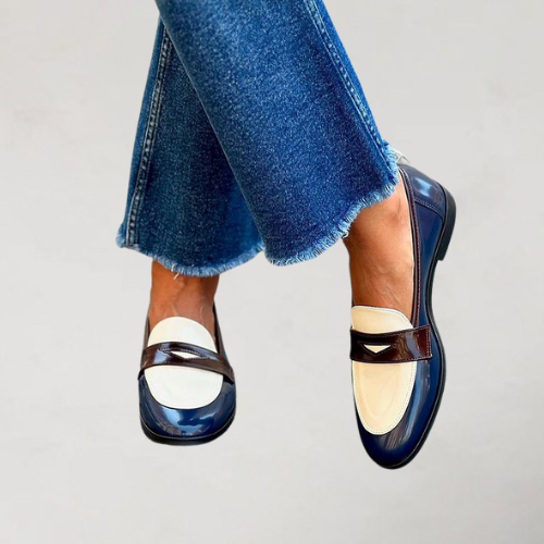 Trawia - Dunkelblaue Loafer mit kleinem Absatz