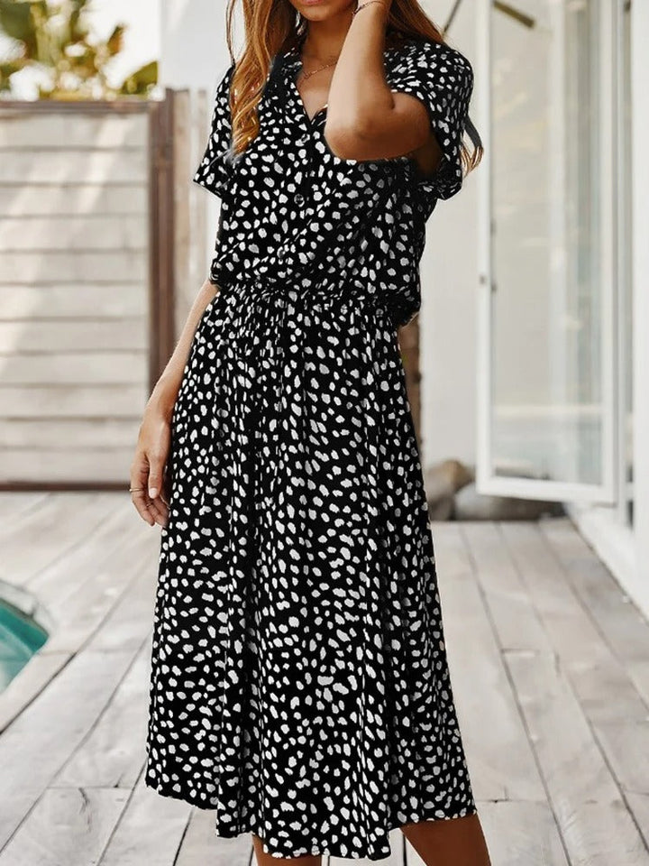 Lorvanna – Bequemer Sommerkleid mit stilvollem Print und kurzen Ärmeln