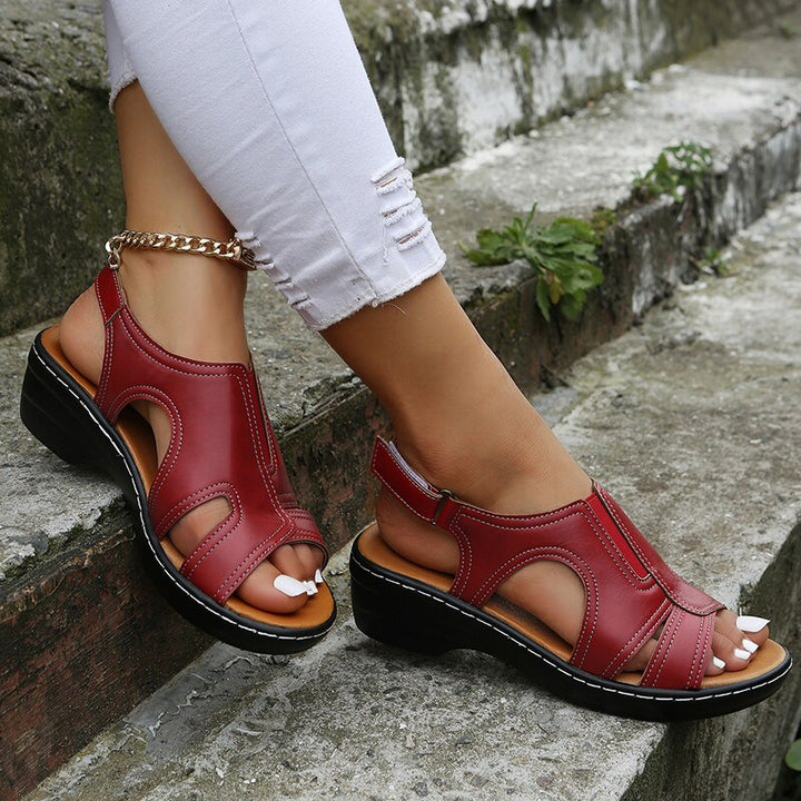 Victoria- Orthopädische Sandalen