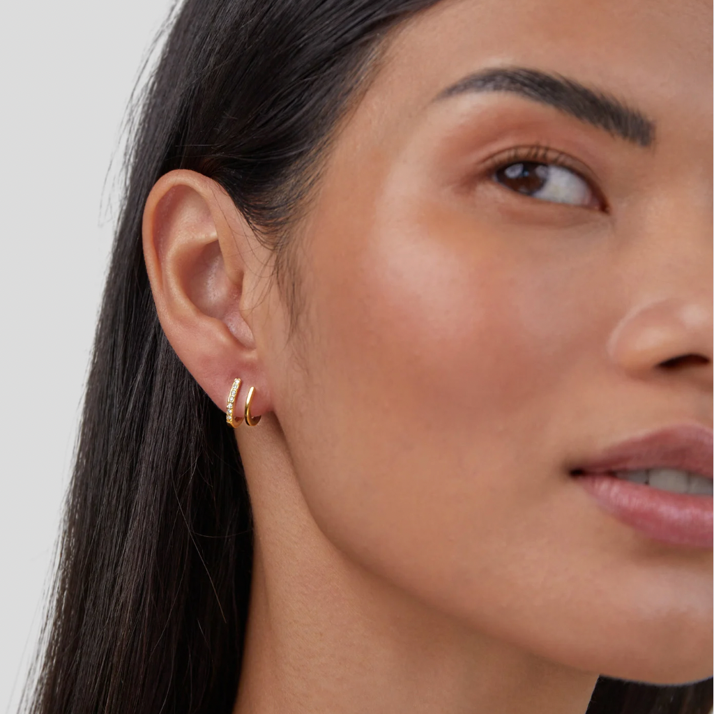 Ohrhänger aus 18K Gold mit Griffkristallen