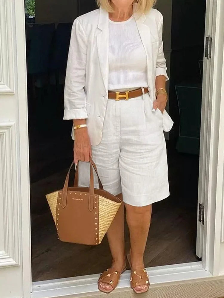 Karin | Die Eleganz eines kompletten Outfits