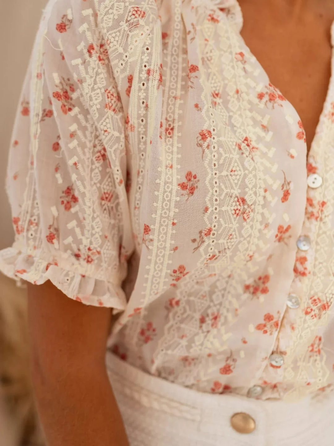 ELINA | DIE BLUMEN-BLUSE