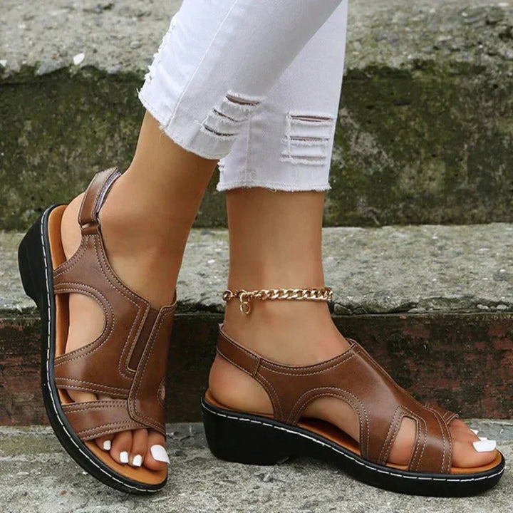 Victoria- Orthopädische Sandalen