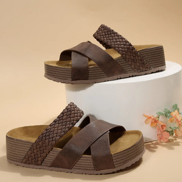 Victoria- Stilvolle Orthopädische Sandalen