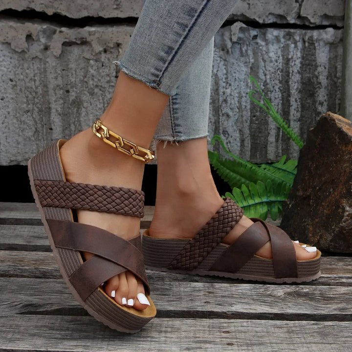 Victoria- Stilvolle Orthopädische Sandalen