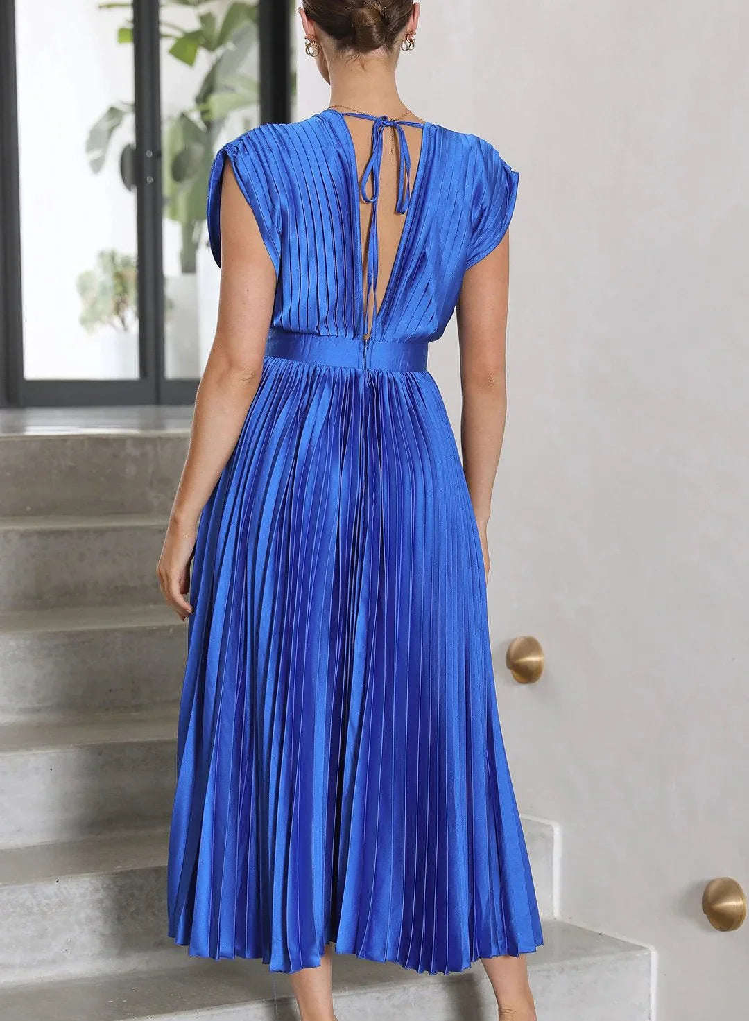 Rosea Langgeschnittenes Wickelkleid