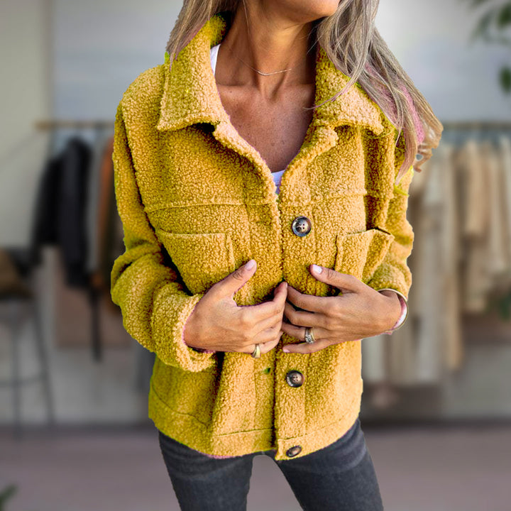 MEERLE  | Kurze Jacke mit Revers für stilvolle Wärme