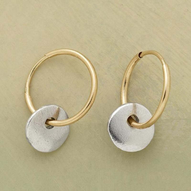 Goldene & silberne Hoops-Ohrhänger