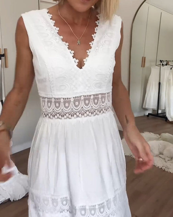 Ninfea | Ärmelloses Midikleid im Boho-Stil mit Spitzendetails