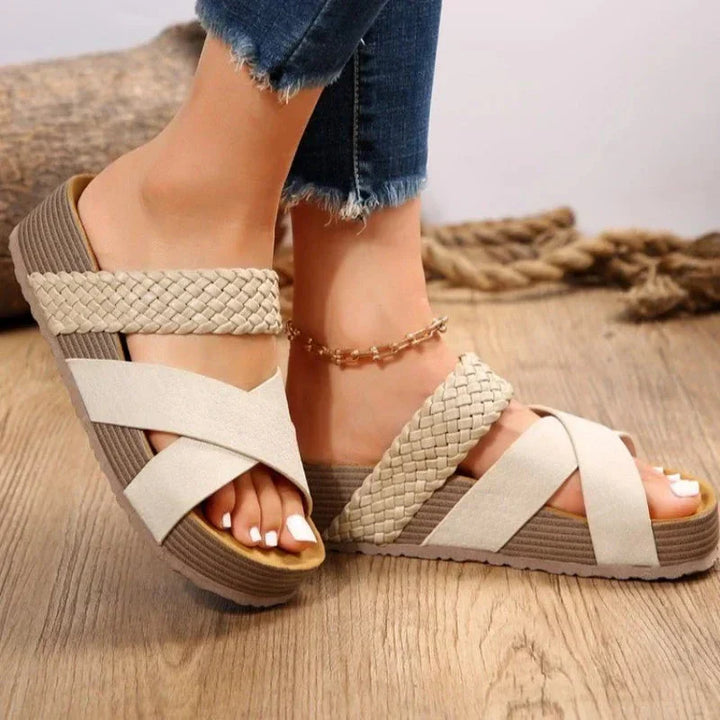 Victoria- Stilvolle Orthopädische Sandalen